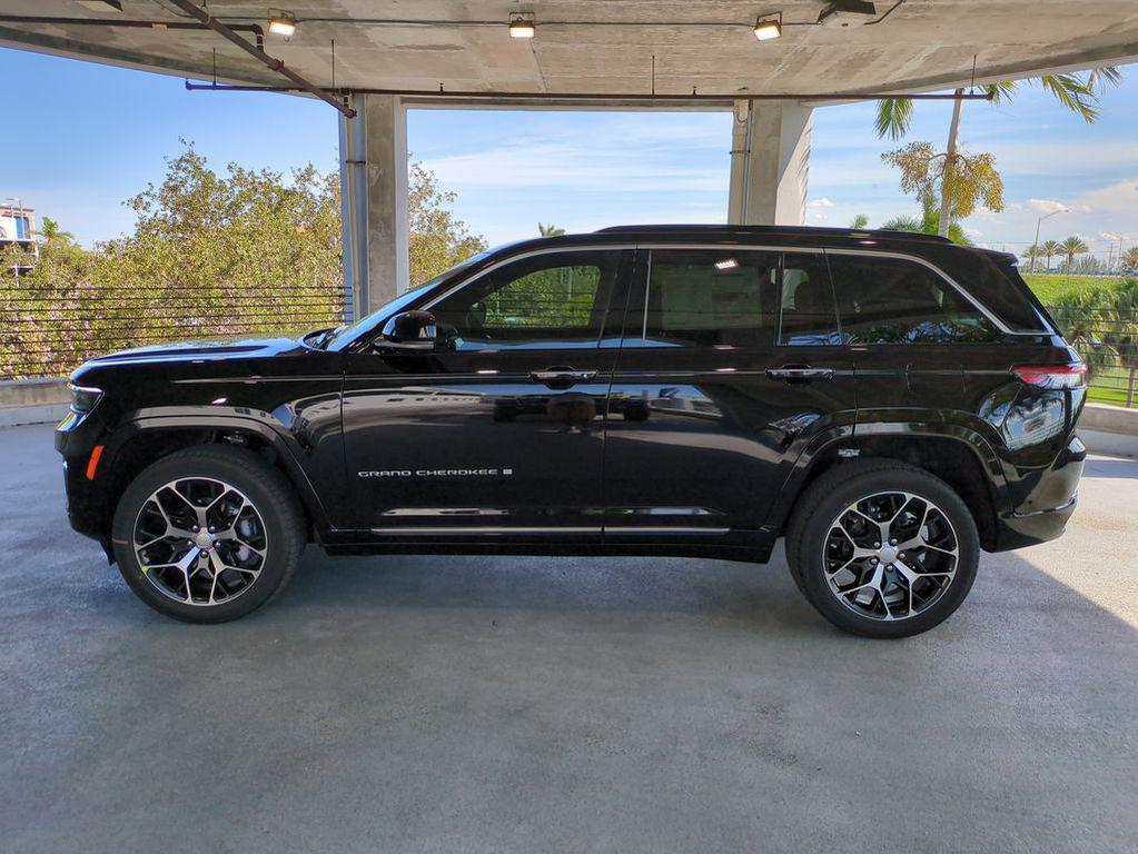 new 2025 Jeep Grand Cherokee car, priced at $57,516