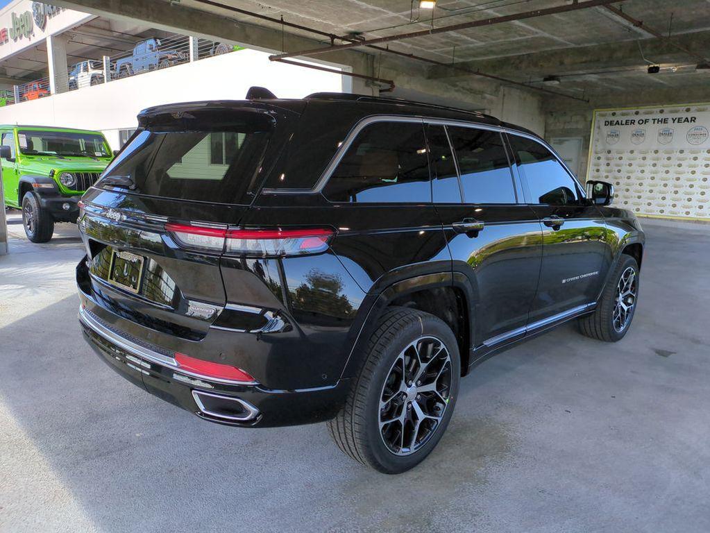 new 2025 Jeep Grand Cherokee car, priced at $57,516