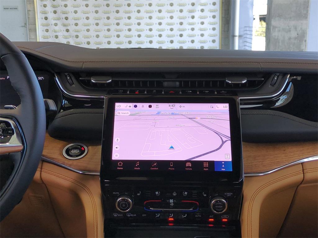 new 2025 Jeep Grand Cherokee car, priced at $57,516