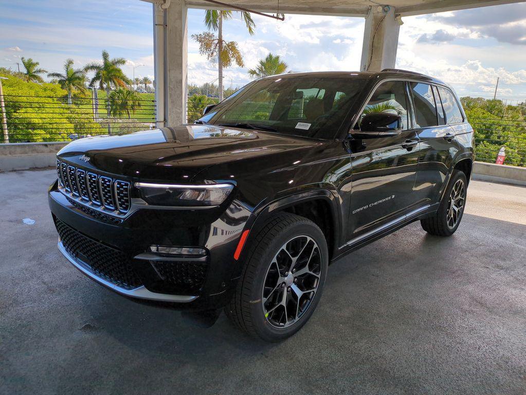 new 2025 Jeep Grand Cherokee car, priced at $57,516