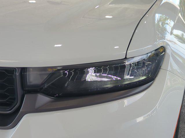 new 2026 Jeep Grand Cherokee car, priced at $43,604