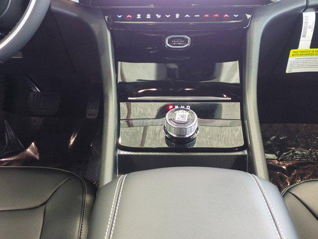 new 2026 Jeep Grand Cherokee car, priced at $43,604