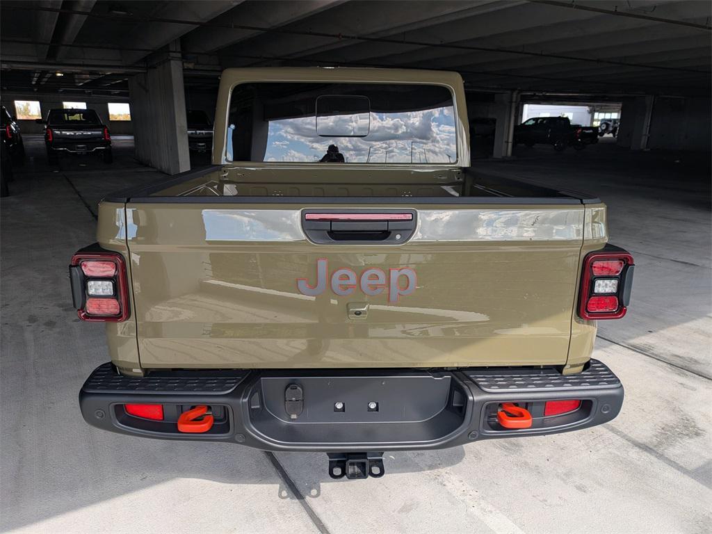 new 2025 Jeep Gladiator car, priced at $51,821