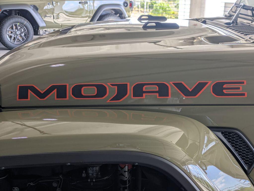 new 2025 Jeep Gladiator car, priced at $50,821