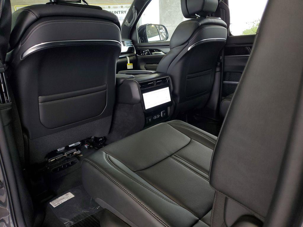 new 2026 Jeep Grand Wagoneer L car, priced at $97,468