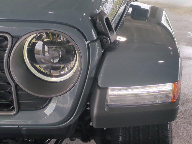 new 2026 Jeep Gladiator car, priced at $51,175