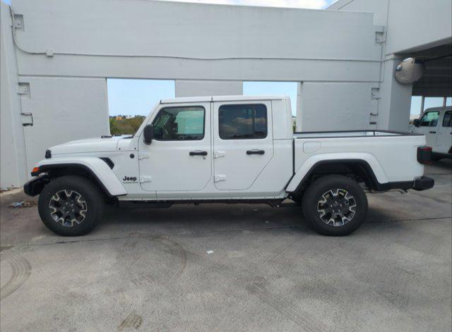 new 2026 Jeep Gladiator car, priced at $39,866