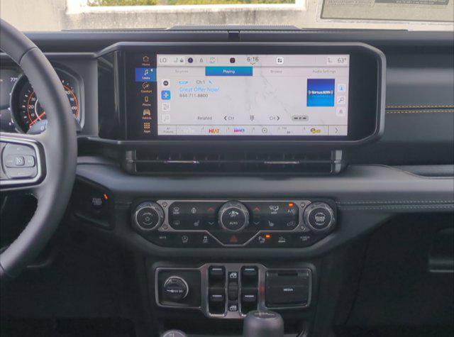 new 2026 Jeep Gladiator car, priced at $39,866