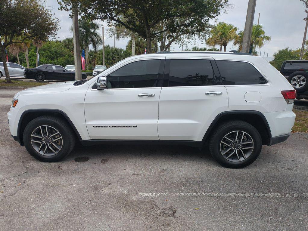 used 2022 Jeep Grand Cherokee car, priced at $16,881