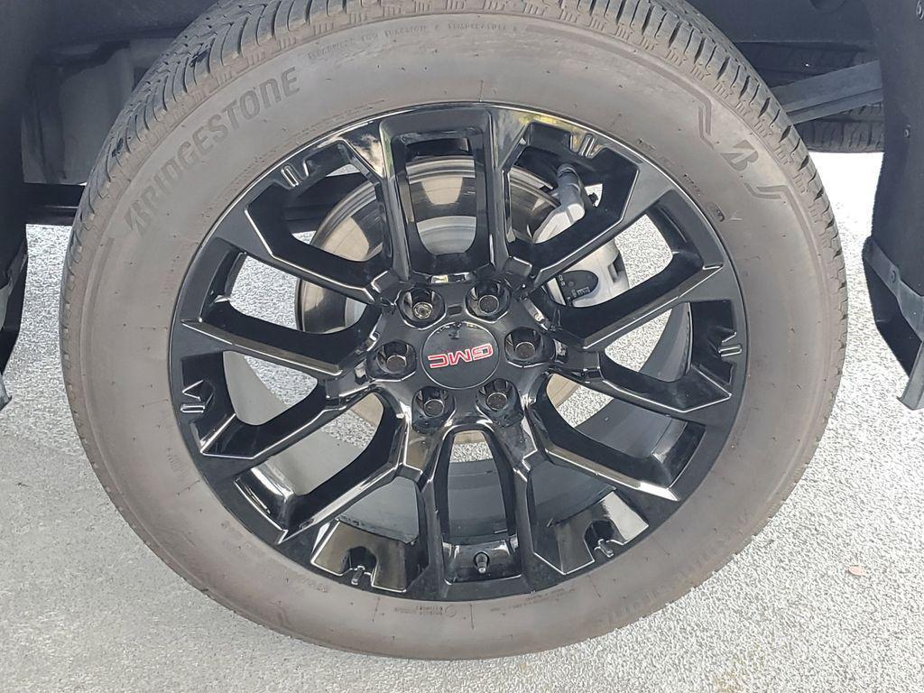 used 2023 GMC Sierra 1500 car, priced at $38,318