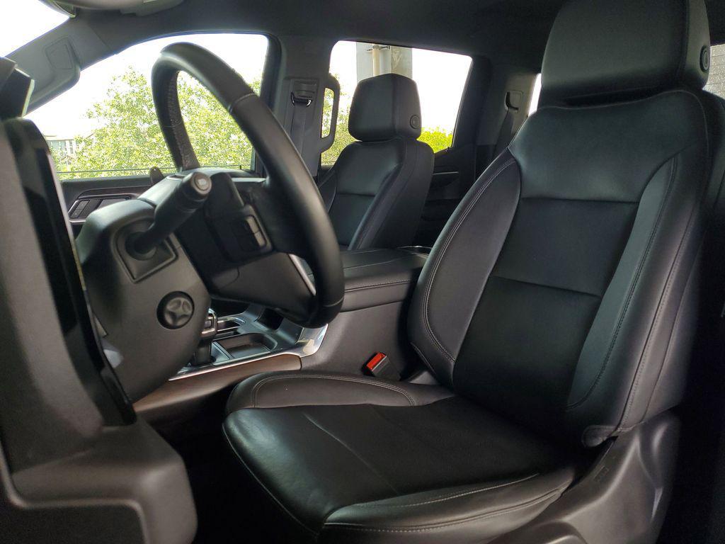 used 2023 GMC Sierra 1500 car, priced at $38,318