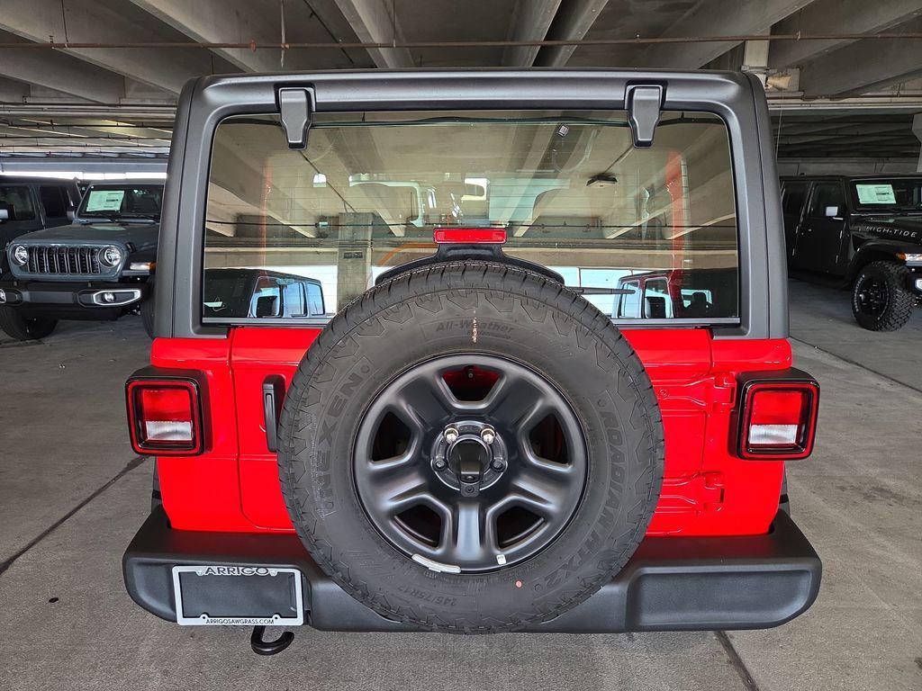 new 2026 Jeep Wrangler car, priced at $33,673