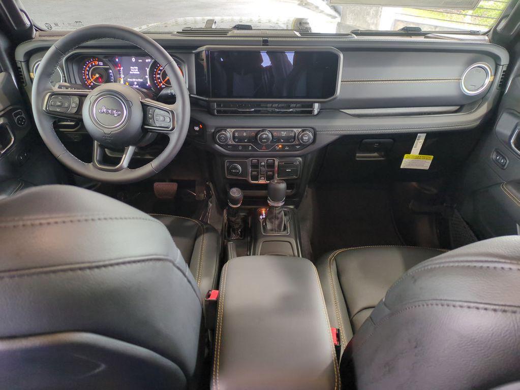 new 2026 Jeep Gladiator car, priced at $51,175