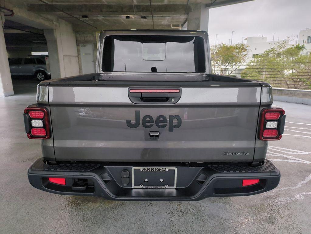 new 2026 Jeep Gladiator car, priced at $51,175