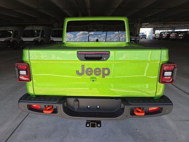 new 2025 Jeep Gladiator car