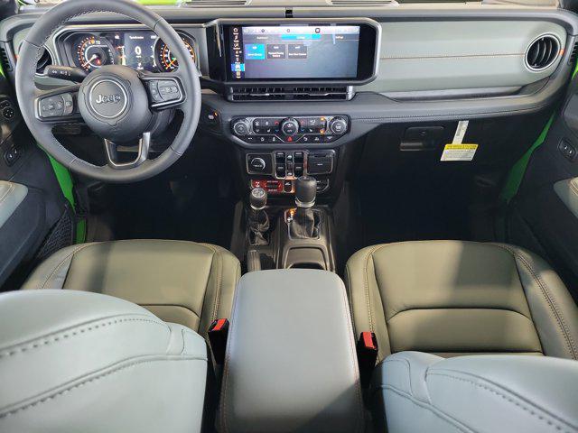 new 2025 Jeep Gladiator car