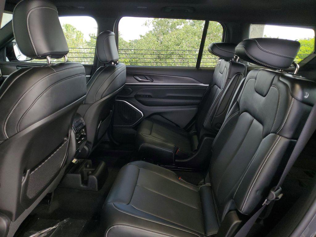 new 2026 Jeep Grand Cherokee L car, priced at $47,688