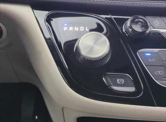 used 2023 Chrysler Pacifica car, priced at $19,832