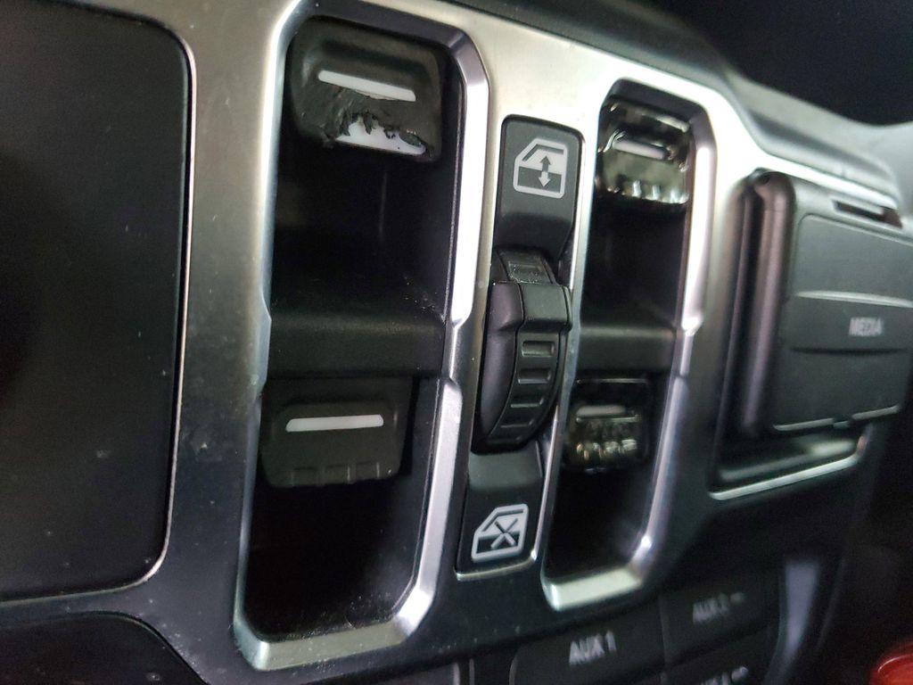 used 2020 Jeep Wrangler Unlimited car, priced at $22,913