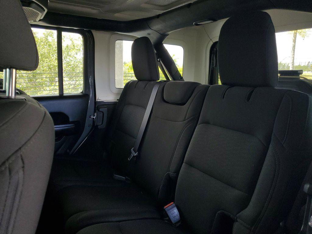used 2020 Jeep Wrangler Unlimited car, priced at $22,913