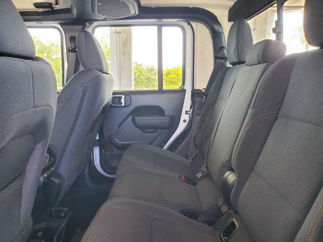 new 2026 Jeep Gladiator car, priced at $37,367
