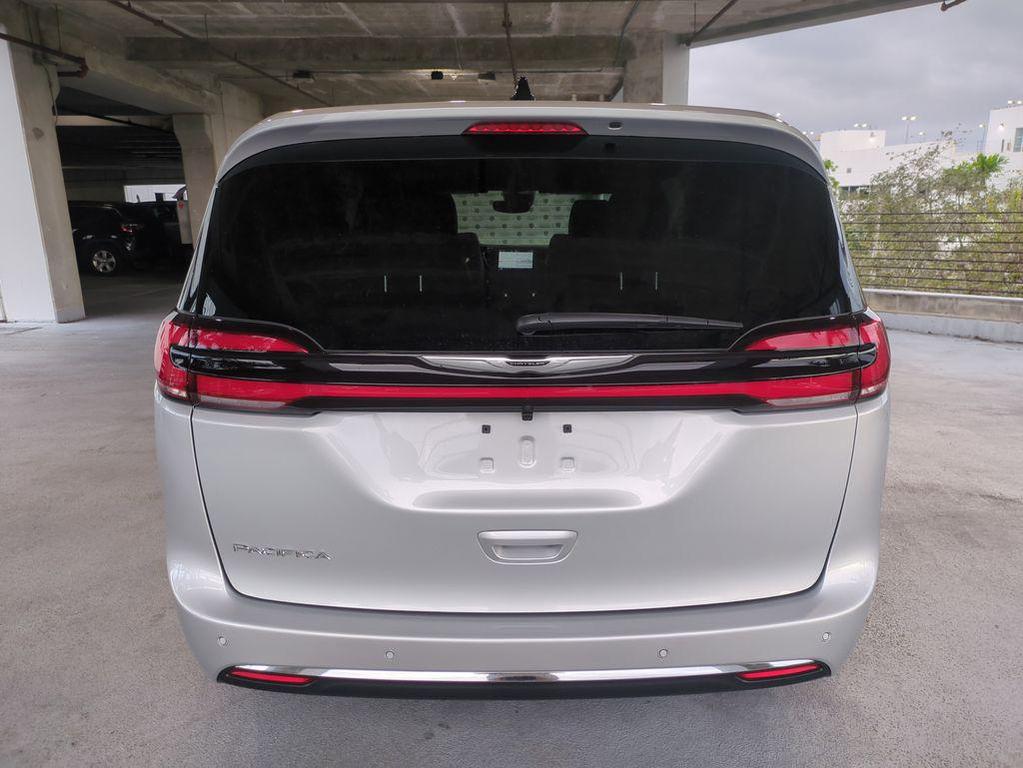 new 2026 Chrysler Pacifica car, priced at $37,292