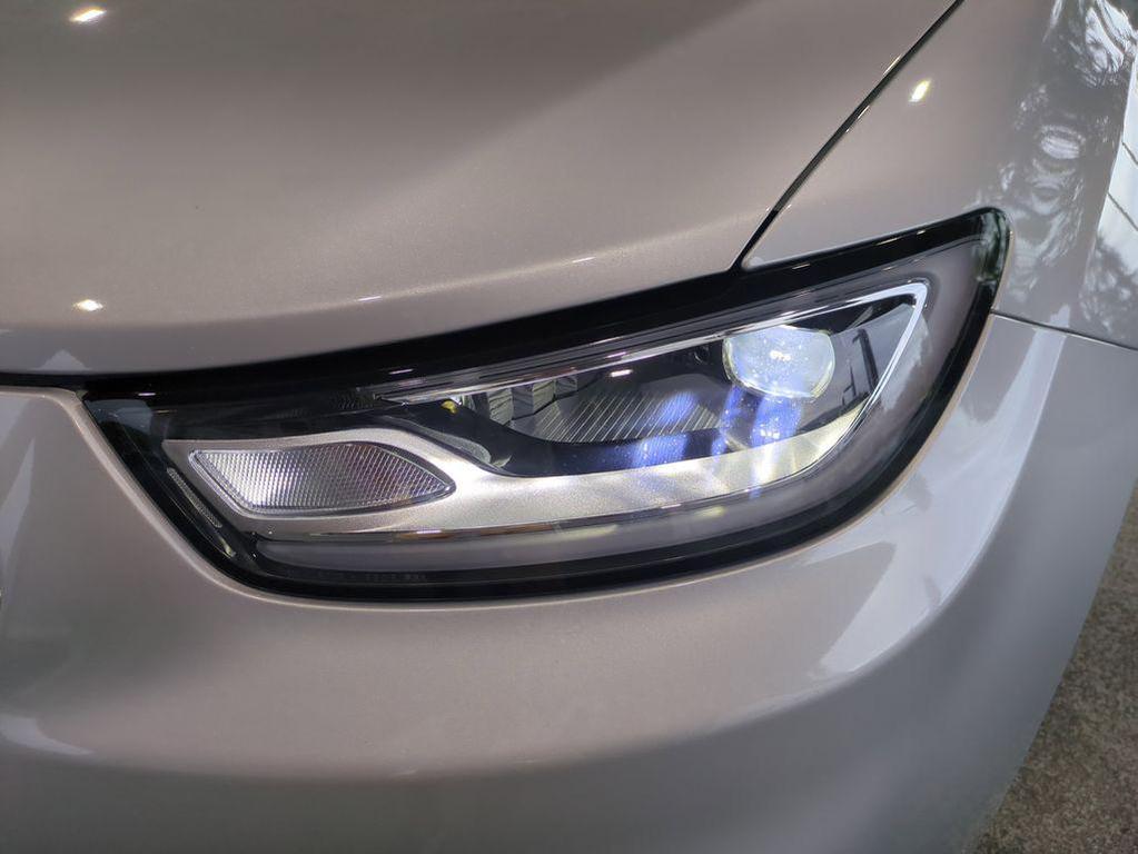 new 2026 Chrysler Pacifica car, priced at $37,292