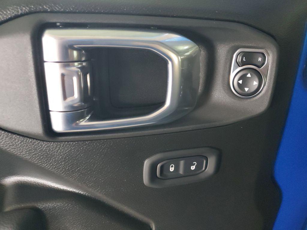 new 2026 Jeep Gladiator car, priced at $41,472