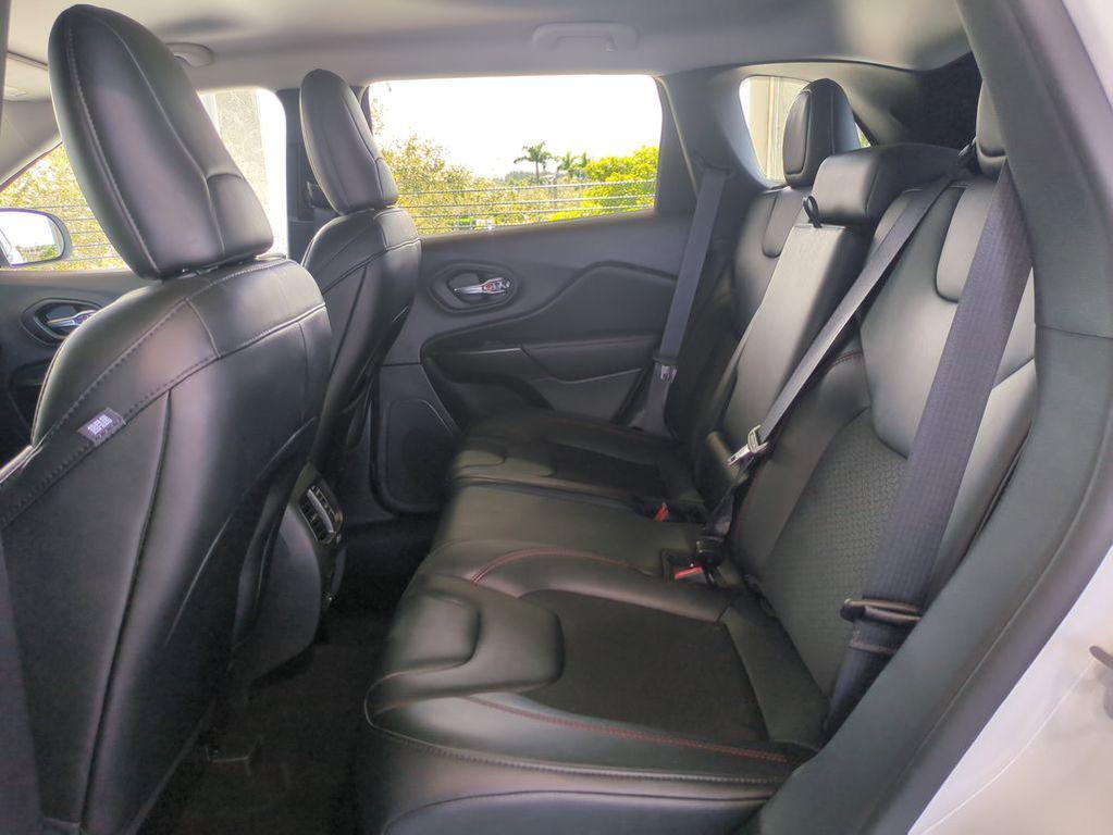 used 2022 Jeep Cherokee car, priced at $22,254