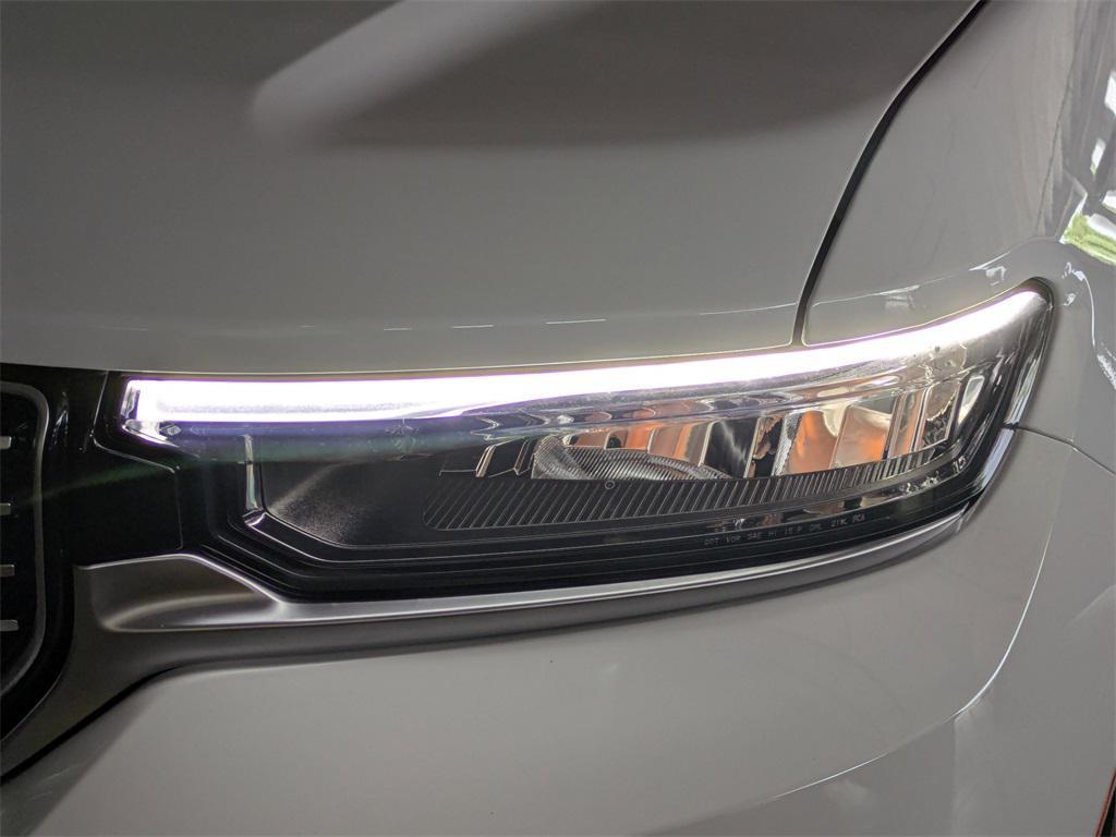 new 2025 Jeep Grand Cherokee car, priced at $56,986