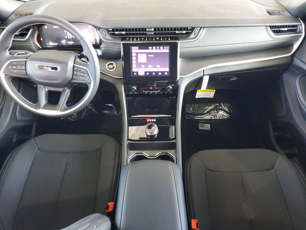 new 2026 Jeep Grand Cherokee car, priced at $35,253