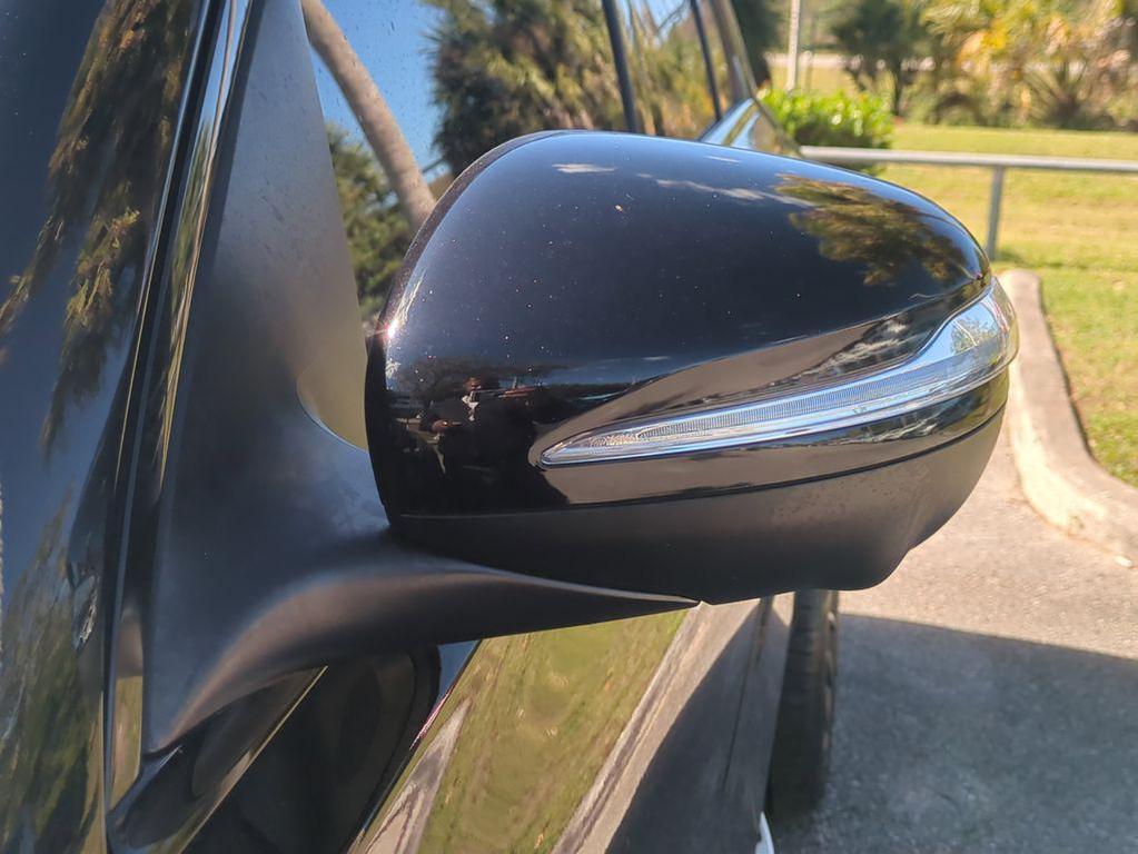 used 2022 Mercedes-Benz GLE 350 car, priced at $31,889