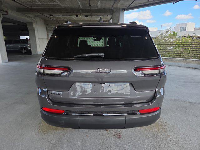 new 2025 Jeep Grand Cherokee L car