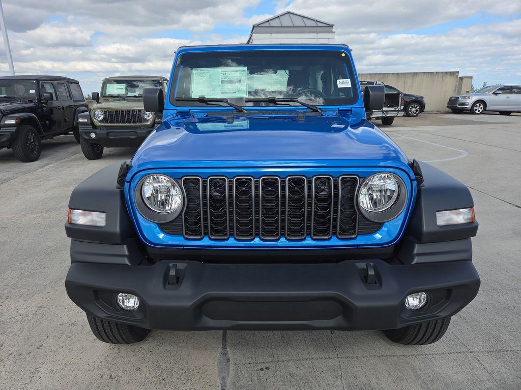 new 2026 Jeep Wrangler car, priced at $33,673