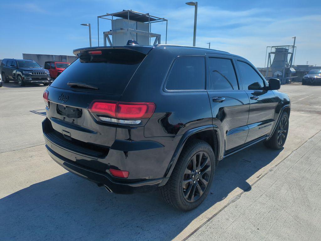 used 2018 Jeep Grand Cherokee car, priced at $11,154