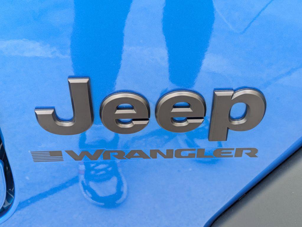 new 2026 Jeep Wrangler car, priced at $36,952