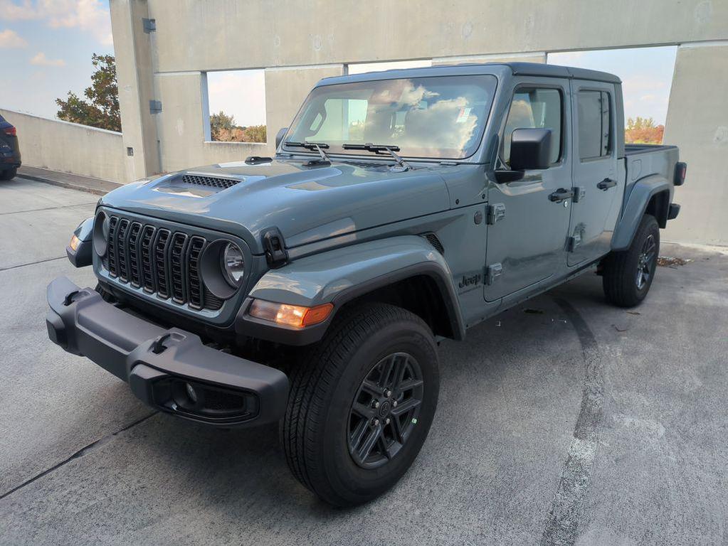 new 2025 Jeep Gladiator car, priced at $43,300