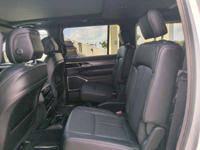 new 2025 Jeep Wagoneer car