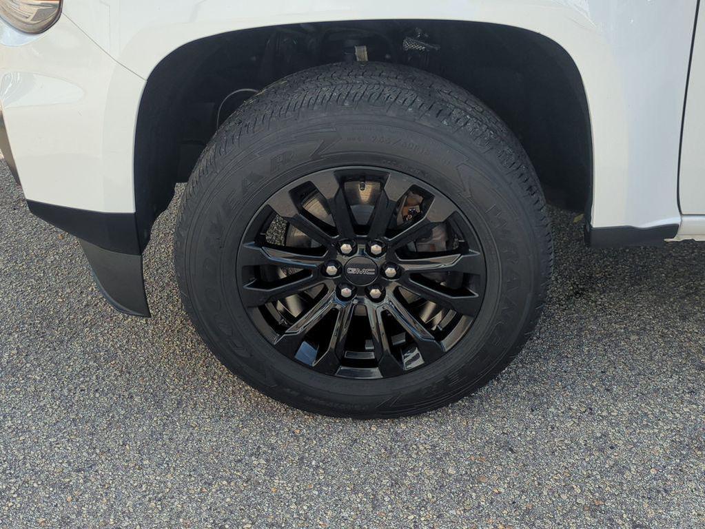 used 2022 GMC Canyon car, priced at $22,550