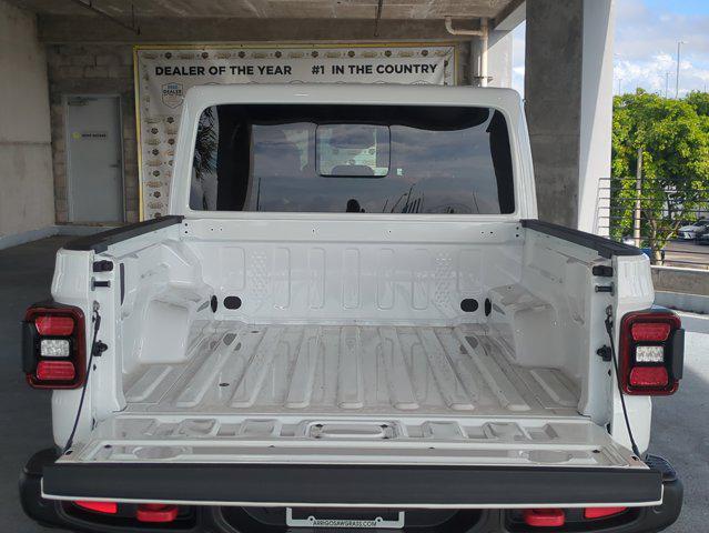 new 2026 Jeep Gladiator car, priced at $57,437