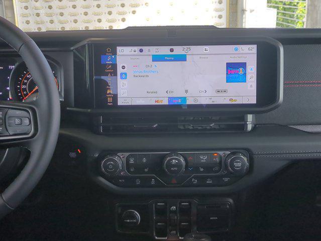 new 2026 Jeep Gladiator car, priced at $57,437