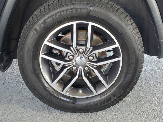 used 2018 Jeep Grand Cherokee car, priced at $15,241