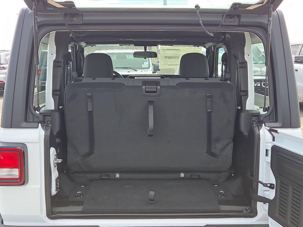 new 2026 Jeep Wrangler car, priced at $33,179