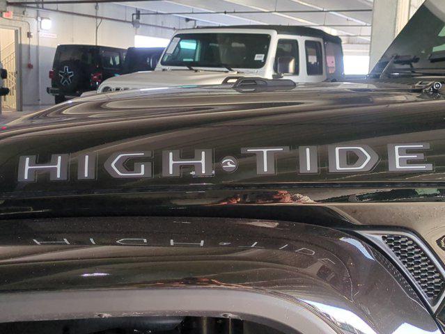 new 2025 Jeep Gladiator car