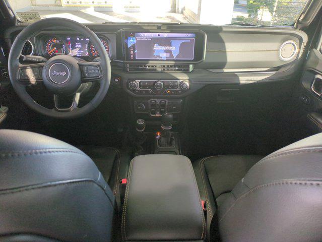 new 2025 Jeep Gladiator car