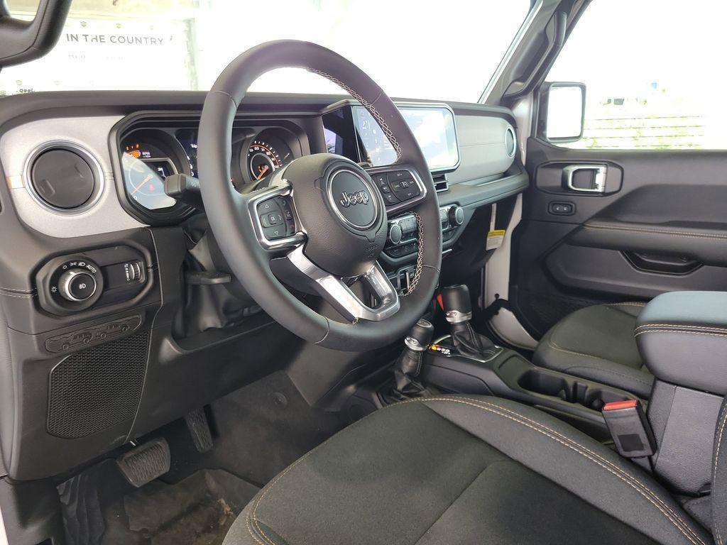 new 2025 Jeep Wrangler car, priced at $45,941