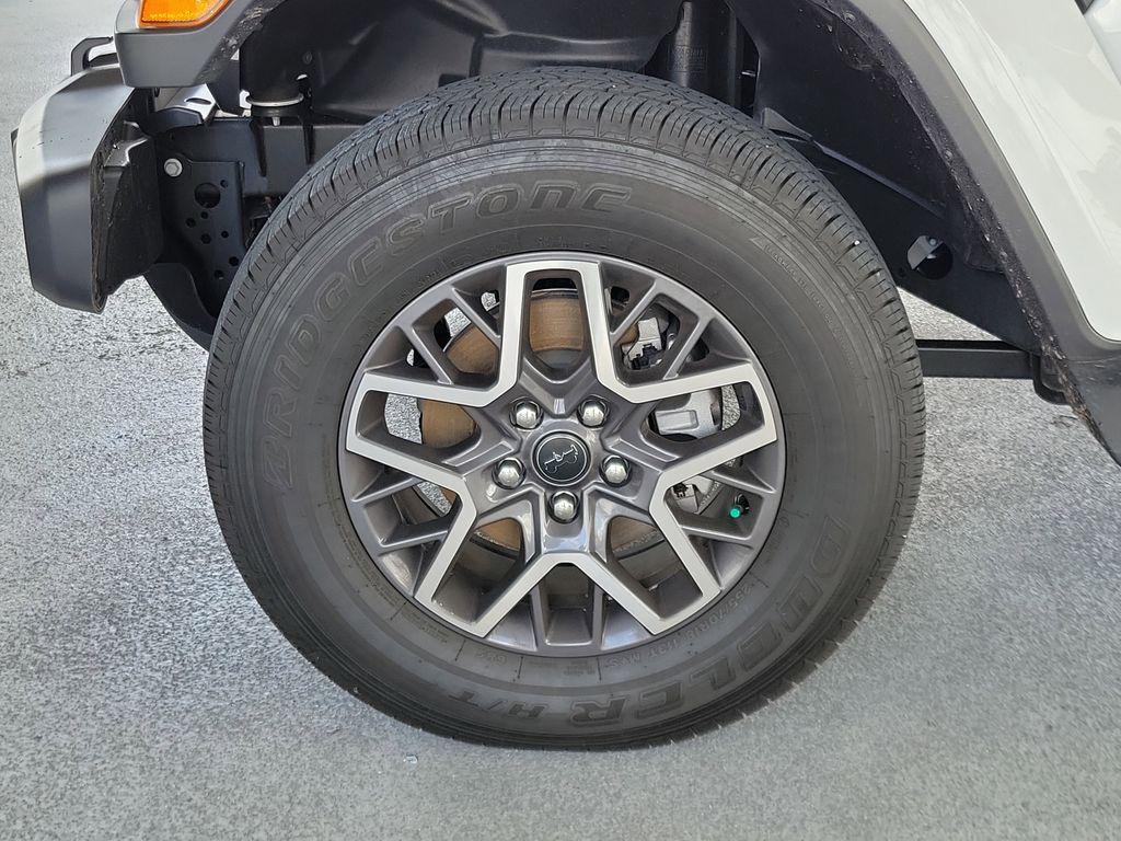 new 2025 Jeep Wrangler car, priced at $45,941