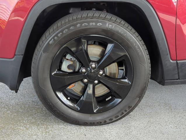 used 2016 Jeep Cherokee car, priced at $14,699