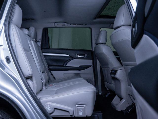 used 2018 Toyota Highlander car, priced at $24,599