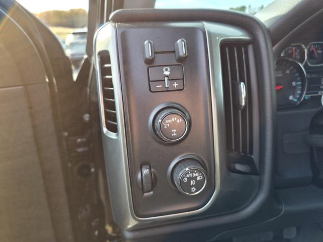 used 2018 Chevrolet Silverado 1500 car, priced at $25,990